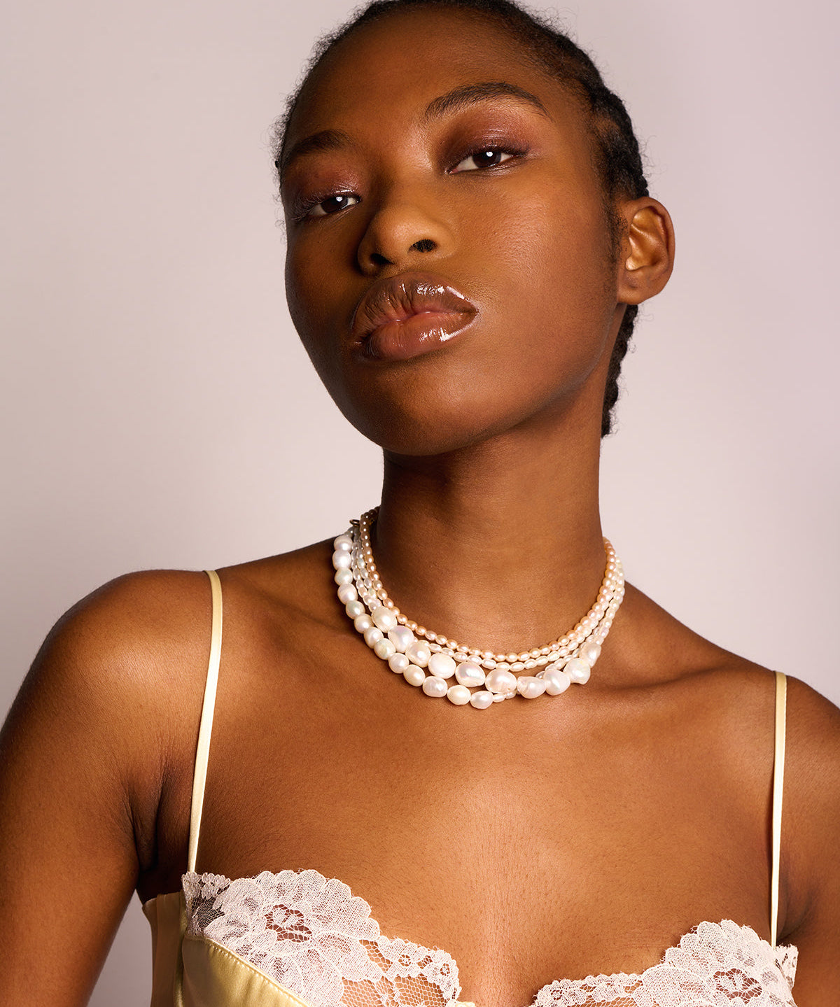 Silva Pearl Choker