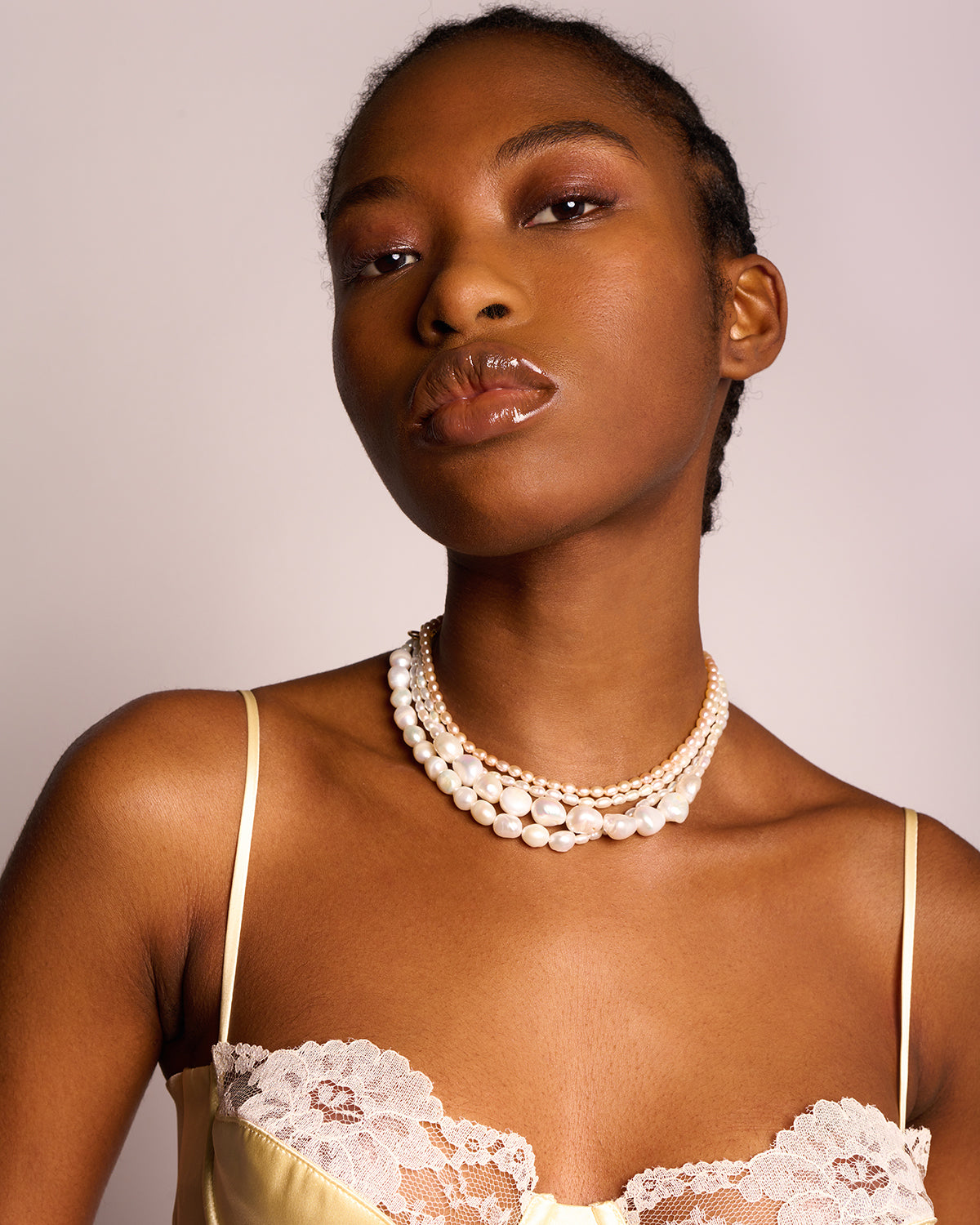 Silva Pearl Choker
