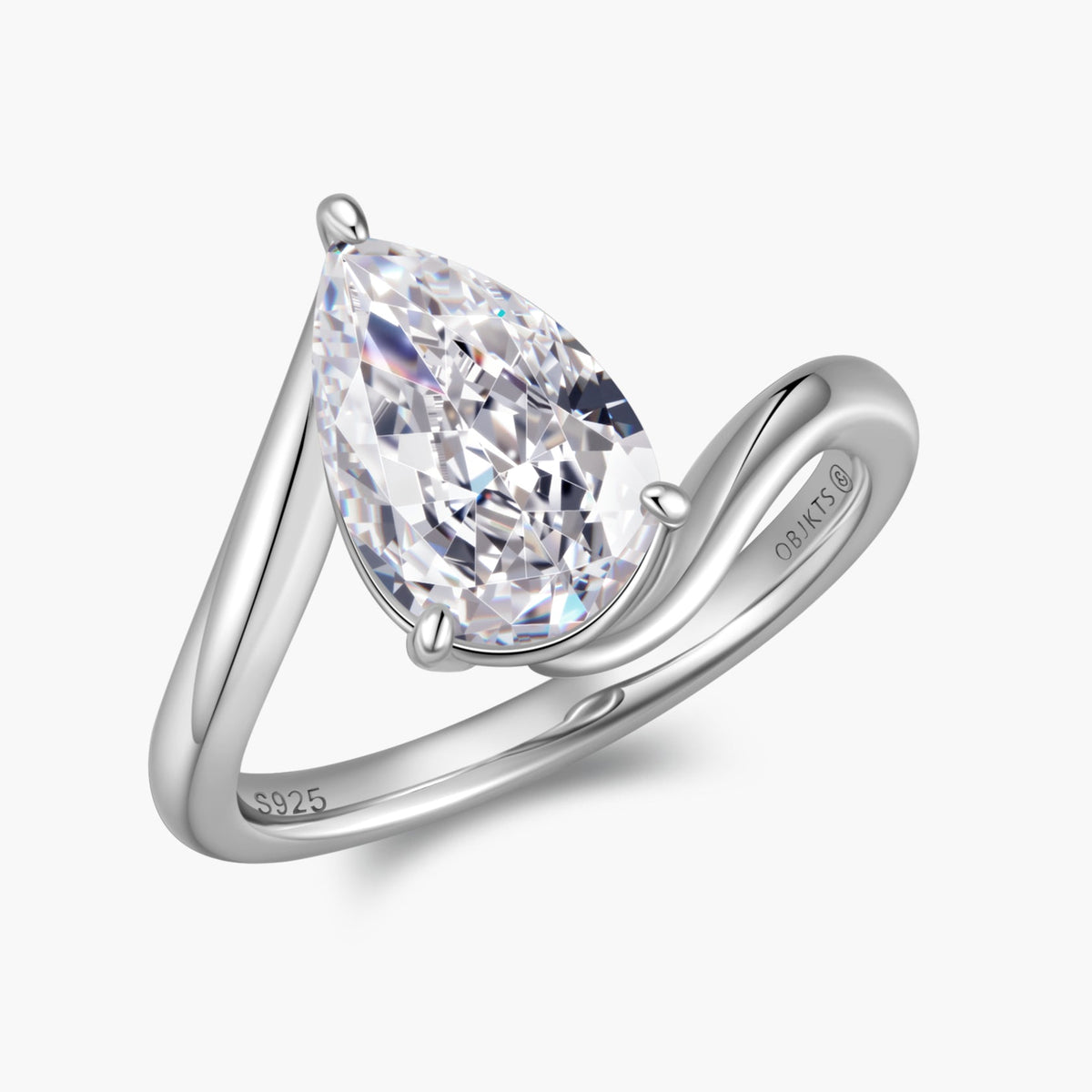 Leona Ring