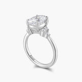 Naila Ring