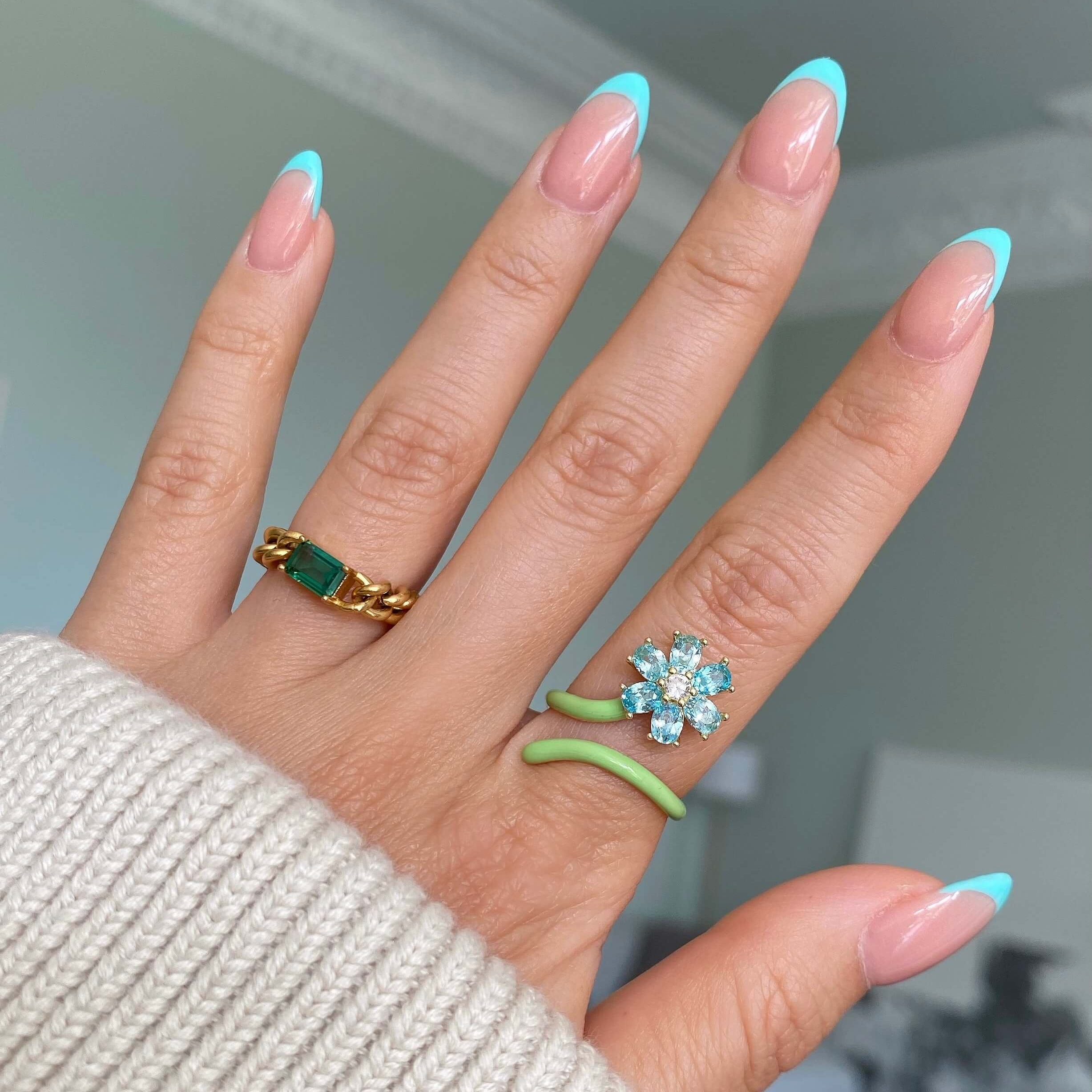 Emerald-cut Chain Ring | Emerald Green